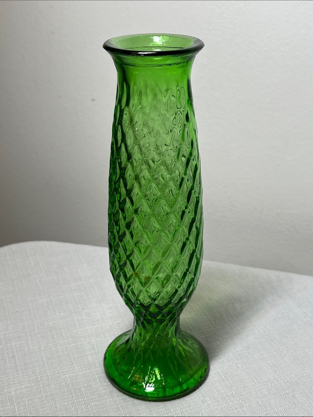 E.O. Brody Company vintage emerald green glass bud vase 
MCM 1960